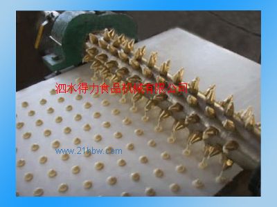 供应滚筒式杏元（蛋黄饼）成型机图1