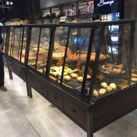 供应新款烘焙展柜（蛋糕柜、面包柜、中岛柜、边柜等）15