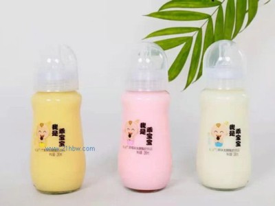 奶嘴瓶酸奶图1
