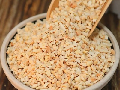 求购花生碎、花生酱,20吨